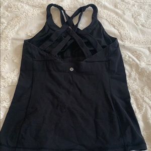 Lululemon tank